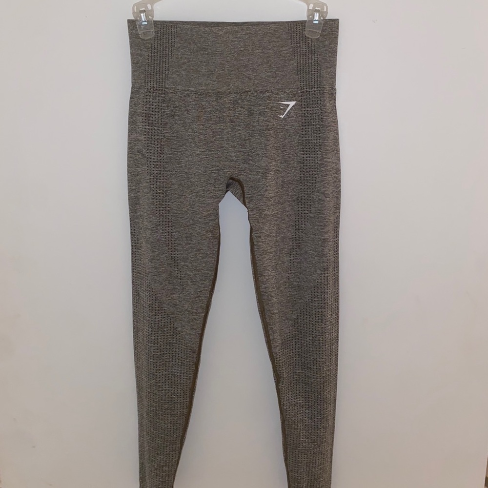 COPY - Gym shark leggings